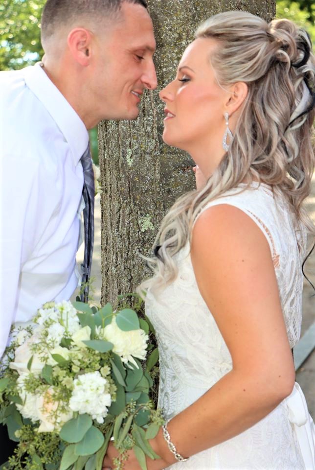 foto_go's tweet photo. Thanks for Visiting The Magic Mirror at Ashley and Shane's Wedding! We have uploaded 4 videos from the special dances and over 1600 photos from last nights wedding. We are honored to have been part of such a special night! 📷 💑 - https://t.co/fh3XKLzb9i https://t.co/8dS3zmExU5