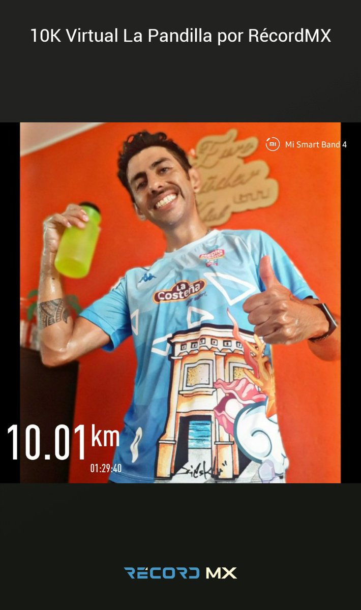 castonio's tweet photo. Sudando sabroso haciendo la #LaPandilla10KVirtual por #RecordMX 😎

1:29 😅10min más y sería mi tiempo en 21K 🙈 

Correr en casa a 8:57 es más cansado que correr a 4:20 en la calle 🙃 pero ni modo, a seguirse cuidando

#RunningMan #VirtualRun #StayHome #StaySafe  #StayStrong https://t.co/Pg78qTLOBe