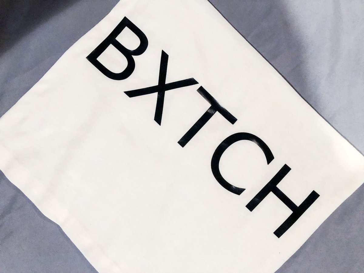 BXTCHclothing's tweet photo. I’m not your bestie, not your sis. I’m not the one, I am that #BXTCH #flomilli #flomillishit #streetwear #supportblackbusinesses #blackbrand #blackowned #supportblack #blackbusiness https://t.co/s5lK9DOMOE