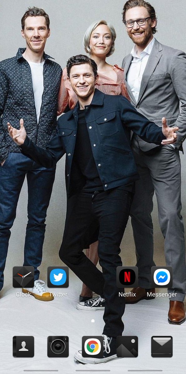 HiddlesSunshine's tweet photo. Me *looking at my new wallpaper*: Now, this is epic😍
#TomHiddleston #TomHolland #THsquared #BenedictCumberbatch https://t.co/pkNvU569Pc
