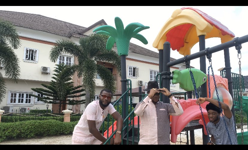 shoksofficial's tweet photo. We created magic. Follow “Leshoks” on IG to stay updated. #leplatter #leshoks
DAY 1. Day 2. https://t.co/KTHOBSu4NQ