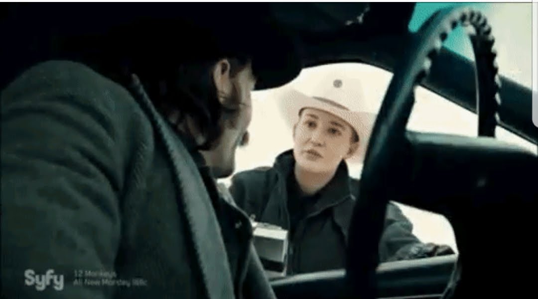 KingdomEarper's tweet photo. @KatBarrell @realtimrozon Definitely need some more #HaughtDoc scenes pleeeeeease 😎👏🏼💕👍🏼🤞🏼 #WynonnaEarp https://t.co/4SFCaeA9wJ