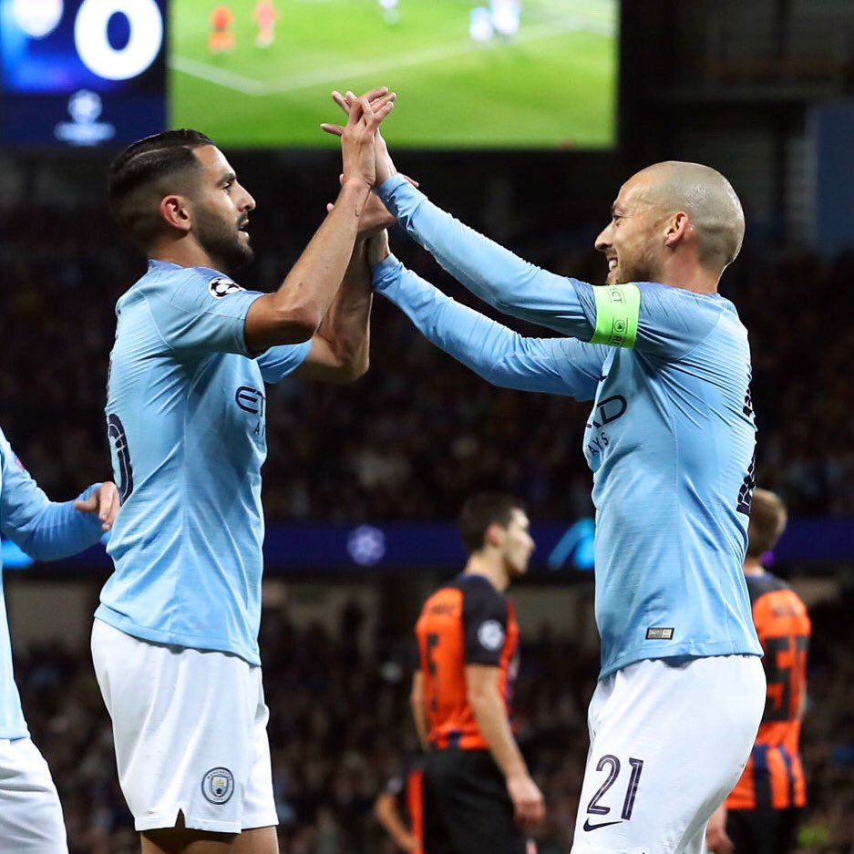 Mahrez22's tweet photo. An honor to have share a few games and titles of your incredible career at City @21LVA 💙 Good luck for what's next 🍀🎩 #elmago https://t.co/1HQpsSFs4j