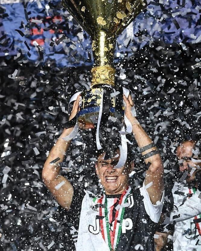LoglcalThesis's tweet photo. Campioni! 9 in a row! What a dynasty this team has build. Let’s celebrate and focus up on the UCL. Here’s to another 9 in a row 🤴🏼 https://t.co/4lIeCexapk