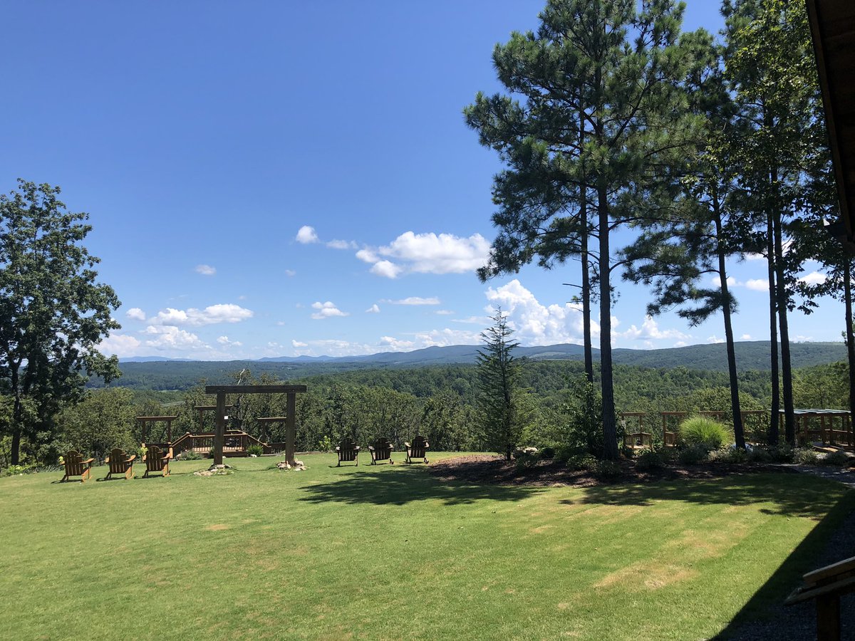 RNPhillipsiii's tweet photo. From Tybee Light House to Rabun Gap...in this case Garland...beauty in each...all within the week. https://t.co/Ql07utnJ7y