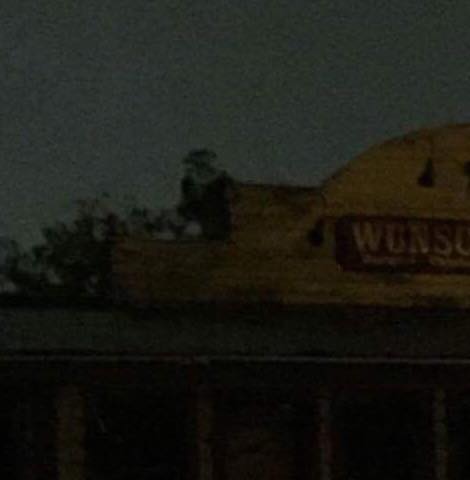 VMundae's tweet photo. See him? This is a bld which has reported a haunting for years. I took this shortly after the fire that gutted the bld. Didn't see him on the roof until I got home and looked. Charlie has been see up there time after time... #FullBodyApparition #Paranormal #Ghost #Spirits https://t.co/UqBm6mjdfM