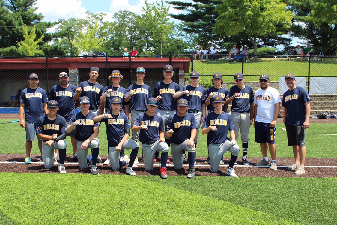 midland_mohawks's tweet photo. Mohawks battled all weekend to go 3-1 in the Champions All American Classic Tourney. They fought in the Championship game to come up short 2-1 against a good Reds RBI team #gettingbettereverygame https://t.co/wpRzW3uHn1