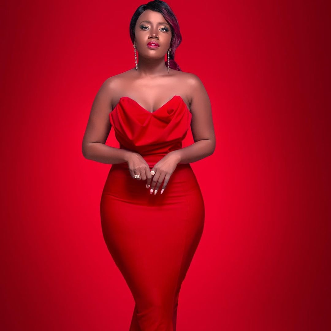 praisenash1's tweet photo. I love you as an artist coz I dnt know what the next song will sound like. That's what I like in an artist diversity and versatility . Happy birthday darling💞💞💞💞💞 @Lydiahjazmine I love you to the moon and back 
#Ljasset4lyf
#Ljaddict https://t.co/tjWNo3P07W