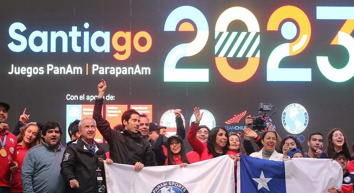 erikaoliverad's tweet photo. Hace unos días el senador Felipe Harboe pidió retirar "postulación" de Chile a los Juegos Panamericanos 2023, desconociendo q' Stgo fue designado como sede en noviembre del 2017, y hasta hoy el @COCH_cl no se ha pronunciado frente a un tema tan delicado para el deporte chileno. https://t.co/S1EieTDBUc