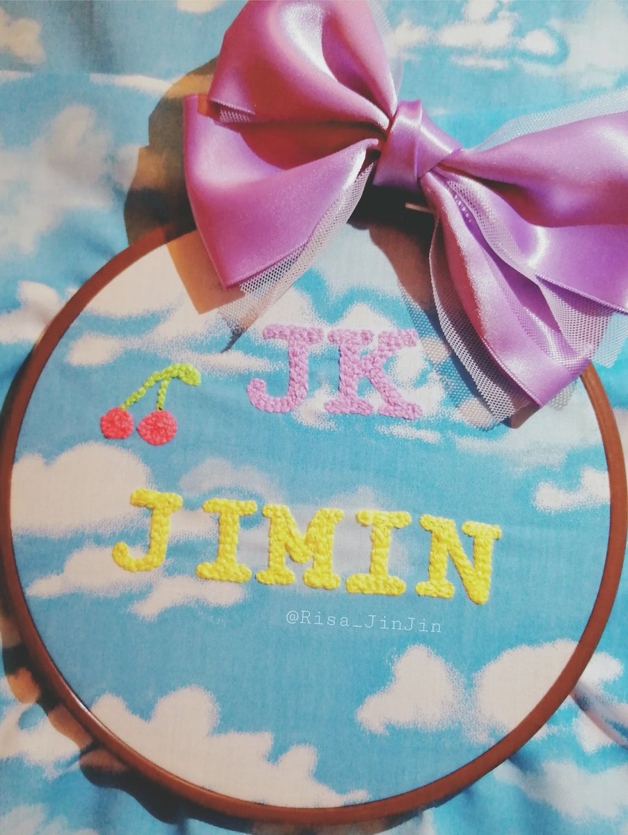 Risa_JinJin's tweet photo. #지진정의_RADIO
#MTVHottest
#BTSISCOMING #BTSComeback2020
@BTS_twt
🐥🐰.。*♡✧*。
#handmade
#embroidery
#freestitching https://t.co/5VRK2JwOxu