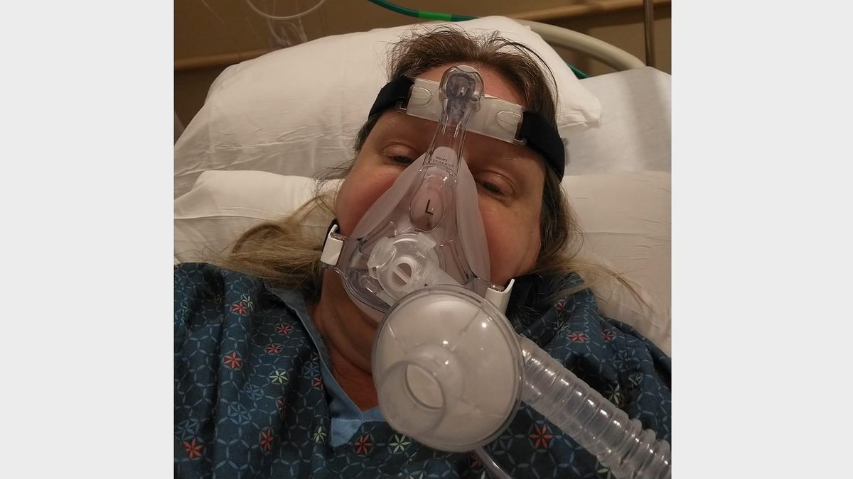 dead educatorRenee Dermott, 52, was hospitalized July 13 after suffering cold-like symptoms. The sixth-grade teacher at Seven Springs Middle School in New Port Richey,  #Florida later died from  #COVID.   @GovRonDeSantis  https://www.tampabay.com/news/health/2020/07/19/pasco-middle-school-teacher-battling-covid-19-dies/