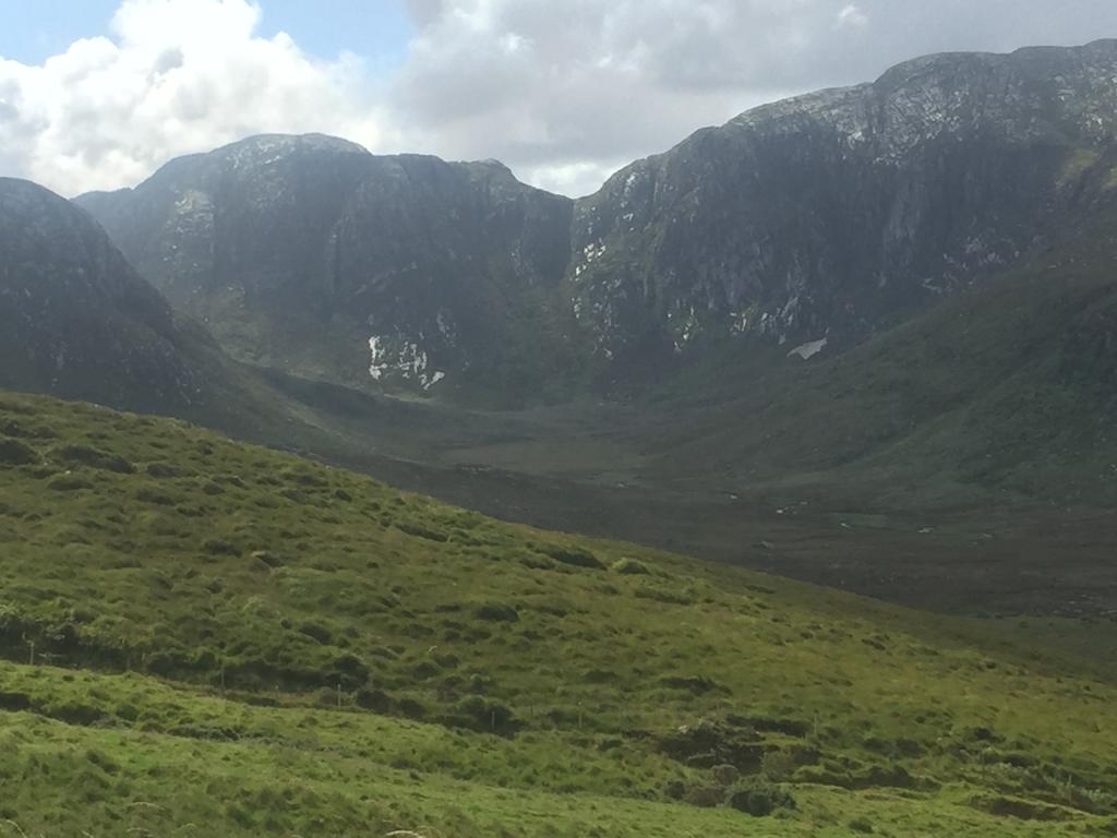 BMLThendrik's tweet photo. A few pics from my final day I've cycled from mizen to Malin head as they say in the radio weather forecasts, what a ride. Will post my arrival on peace bridge when I get there. Enjoy these for now. https://t.co/wPTnknt3rJ