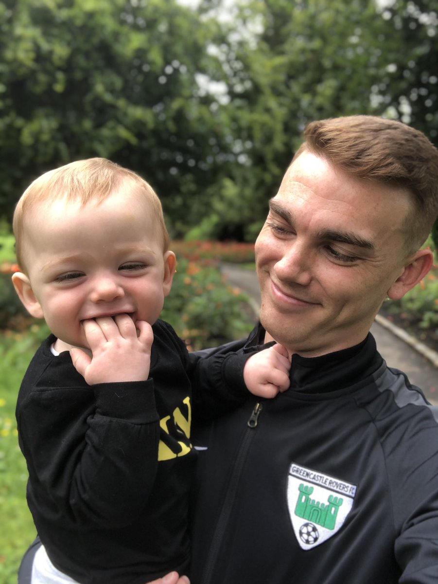 MarkKelly1995's tweet photo. Trip to the park before football ⚽️✌️ https://t.co/piyGzjSvwF
