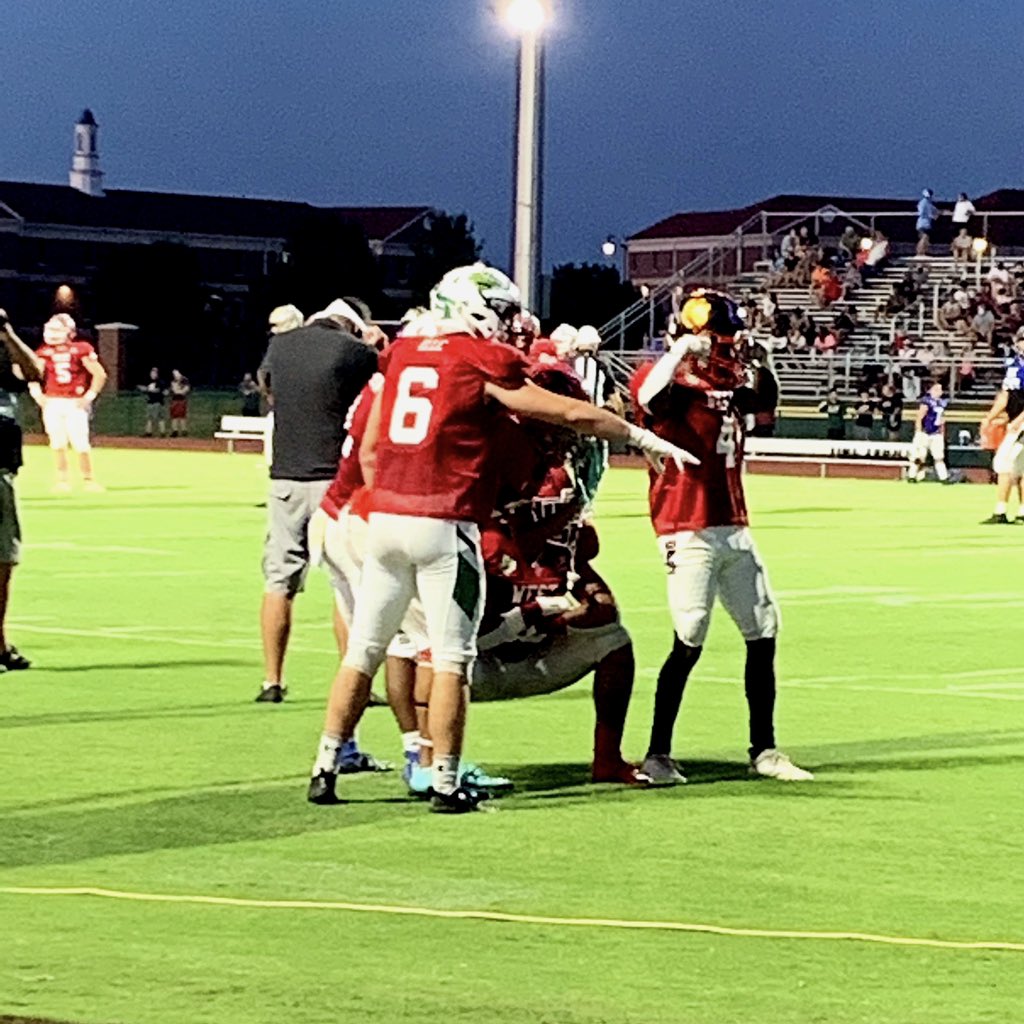 Kurt_Baldwin_'s tweet photo. Very excited @Evan_ille got to play one last game last night. Incredibly well run and well attended All-State game. I was very impressed @Skordle @OFBCA https://t.co/7JtcvSkC2j