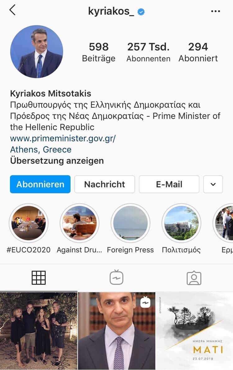 __zeyno_____'s tweet photo. Familie Hanks jetzt sind sie Griechen 🇬🇷
Dachte der ist Tot, vor allen Dingen hingerichtet oder gitmo, das Hin und Her ist echt nervenzerreißend :))
#QAnons #PizzzaGate #EU https://t.co/beYKJhrgyE