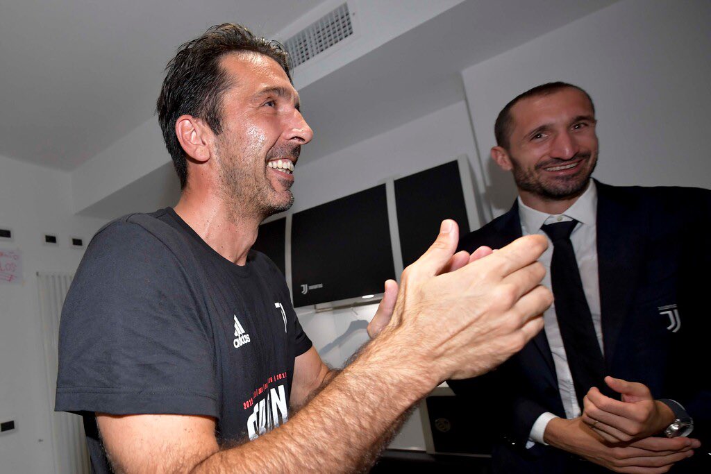 Gianluigi Buffon tweet media