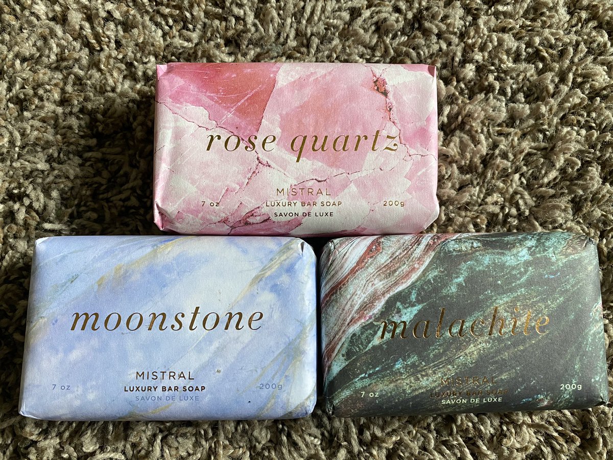 GIVEAWAY TIME!!!

Sometimes self care means digging deep &amp; sometimes self care means having fun pampering the surface.

Here are a few little gifts to help you unwind.

RULES:
Must be a follower.
Must retweet.

3 winners will be announced Monday August 3 at 5pm CST.
🧚🏾✨🍃💧📓🖌