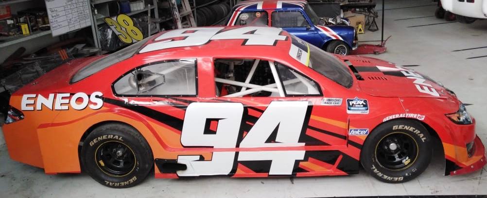 evesfons's tweet photo. Regresamos a las pistas y estamos muy contentos y emocionados de participar en la categoría NASCAR FedEx Challenge, les comparto el auto que correré el próximo 30 de julio en San Luis Potosí 
#ENEOS #GÜD #CUADRITOS https://t.co/WRTIJZ6Szo