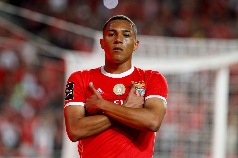 Figura: Vinicius Pizzi também merecia a menção, mas Vinicius foi o abono das águias. O avançado brasileiro chegou como o terceiro homem na hierarquia dos avançados, mas acabou por se sagrar o melhor marcador do campeonato. Marcou 18 golos e fez 5 assistências. Grande época!