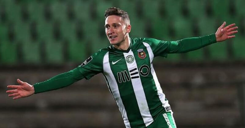 Revelação: Nuno Santos Grande época do jovem extremo da formação do Benfica. O seu pé esquerdo espalhou qualidade por Portugal. Chegará provavelmente a um patamar superior na próxima temporada. Nuno Santos marcou 2 golos e fez 6 assistências!