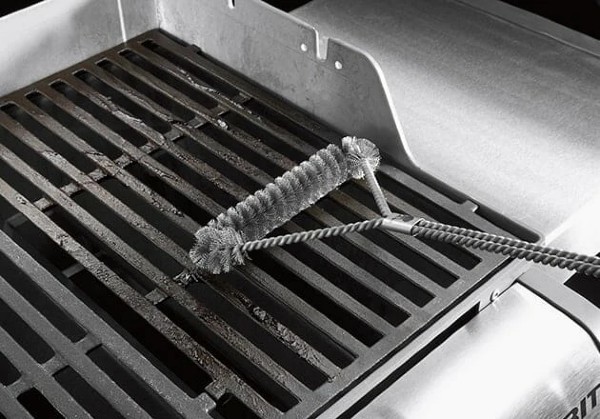 We shared how to clean your charcoal grill, and we can't leave out our gas-grilling friends. Find out how to clean your gas grill below!

grillongrillaction.com/how-to-clean-a…

#grilling #bbqlife #grillongrillaction