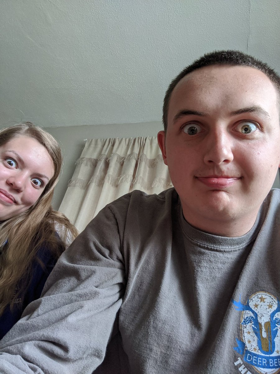 Alyssa_Robben's tweet photo. HAPPY BIRTHDAY JAKE!!! 🥳🥳🥳 Although I can't be with you today that doesn't mean I'm not going to make it as special as I can! I love you so much I hope you have an amazing day!!!! 😘❤️😘❤️ https://t.co/ShE9Nmvwyf