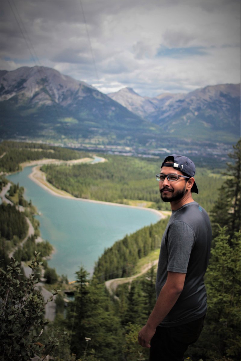 MahfuzEman's tweet photo. A short but wonderful hike to Grassi lake.
#hikingadventures #exploringalberta #lifeincanada #mesmerizinglocations https://t.co/KifhW1lDWW