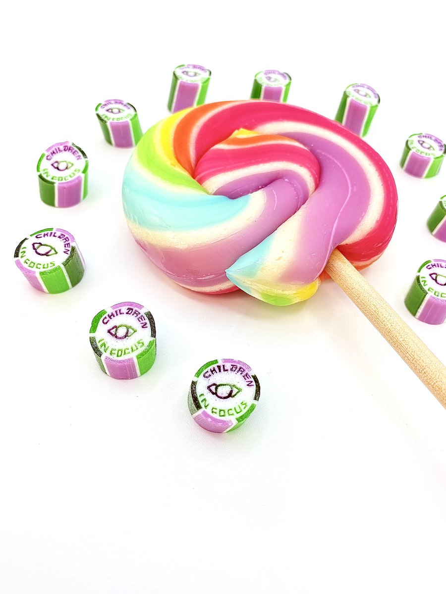 BrandCandyShop1's tweet photo. At Brand Candy, we can incorporate your symbol or logo in the centre of the delicious rock candy piece 🍬👌 #brandedgift #brandmarketing #branding https://t.co/AFOT5NBCM0