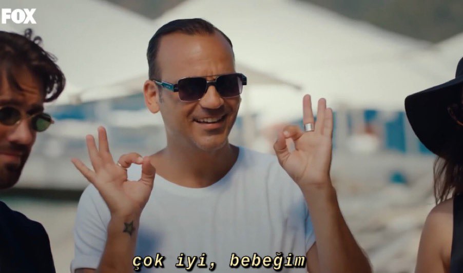 i thought of adding Levent’s bebeğim as an option for better feels smsnskmama #CanYaman  #ÖzgeGürel  #BayYanlış  #EzGür