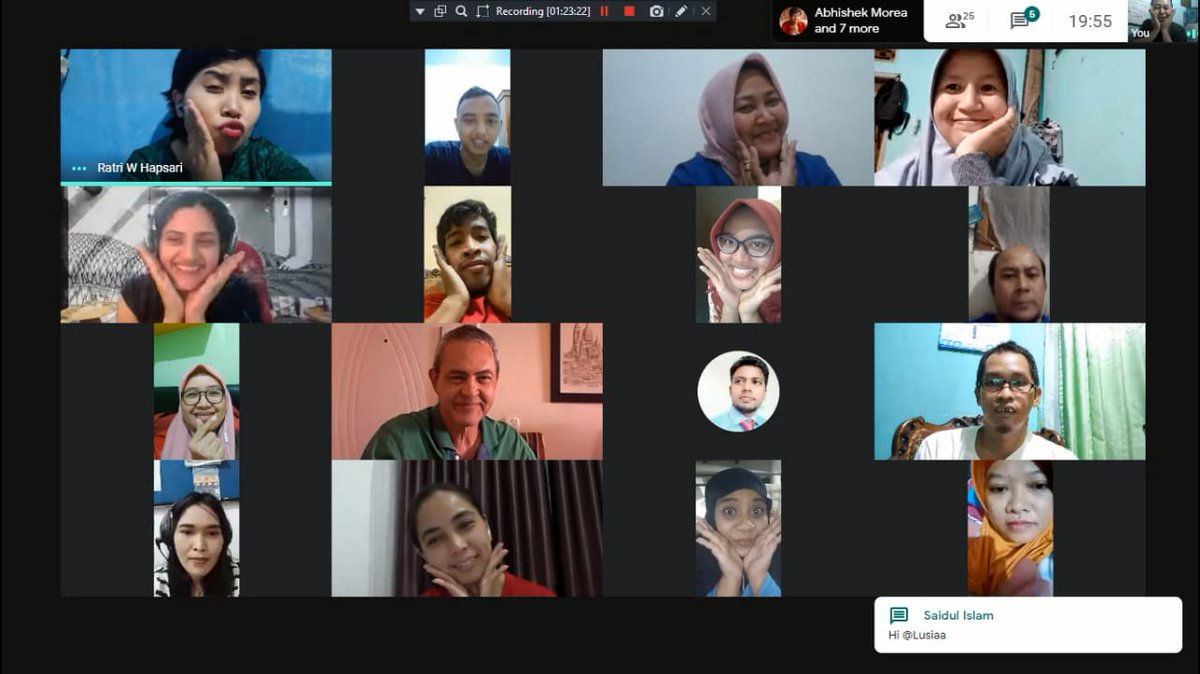 dychan8's tweet photo. Congratulation mba @Setyasuryana untuk acara semalam... #GoogleCrowdsource
#CrowdsourcebyGoogle
#CrowdsourceIndonesia https://t.co/kouedDJu1T