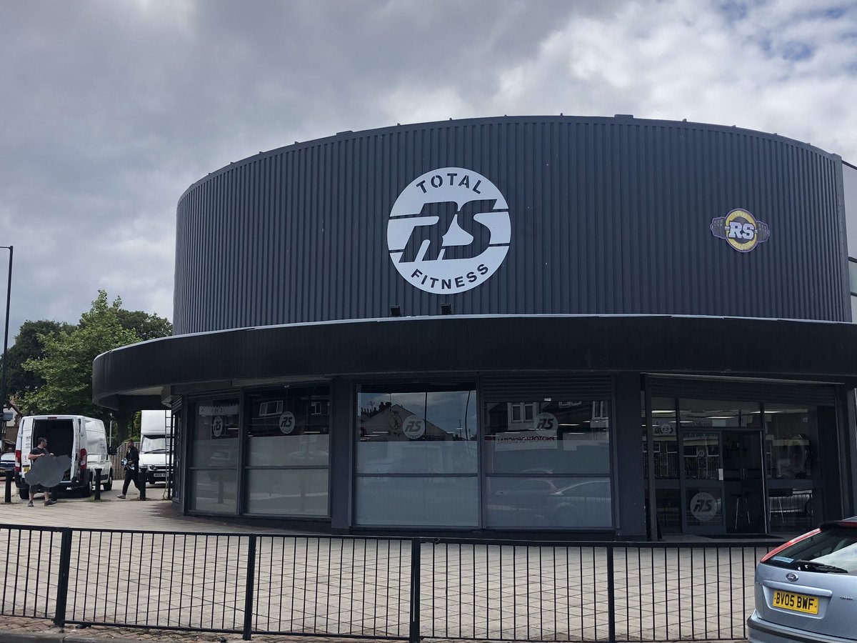 eloisegeex's tweet photo. Opening weekend- 25/07/20😅🤩 https://t.co/EdgNTuKwiP
