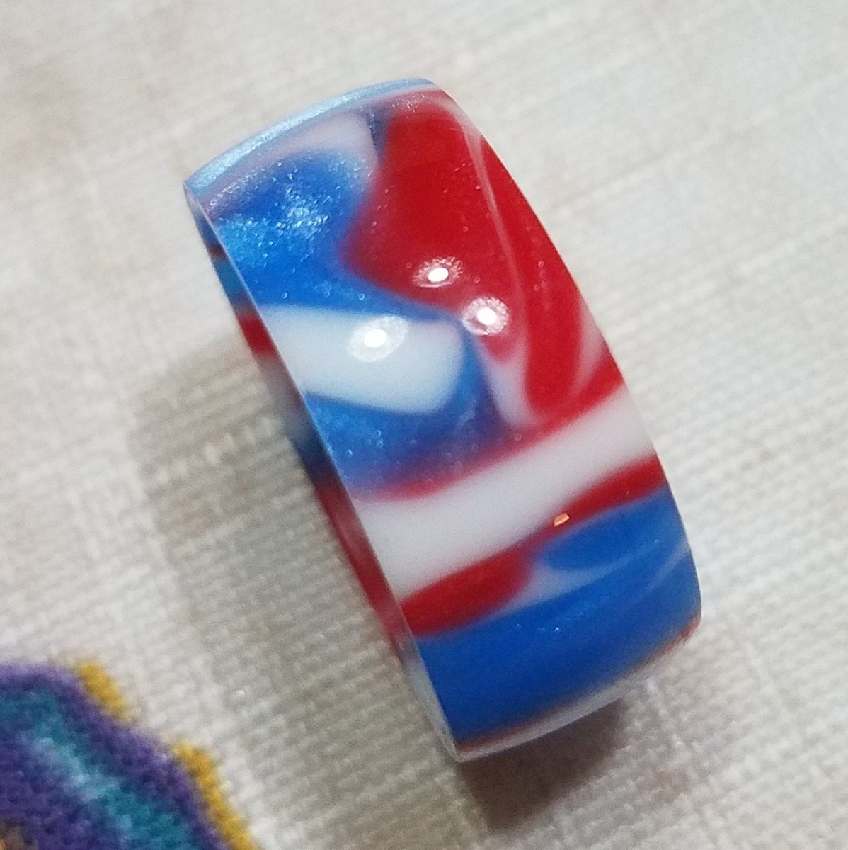 deruitem's tweet photo. Any interest in a ring? I have a ton of scraps from shaving brush handles. 

If I have several people interested I might make it a regular thing https://t.co/U0Gc7Swzj3