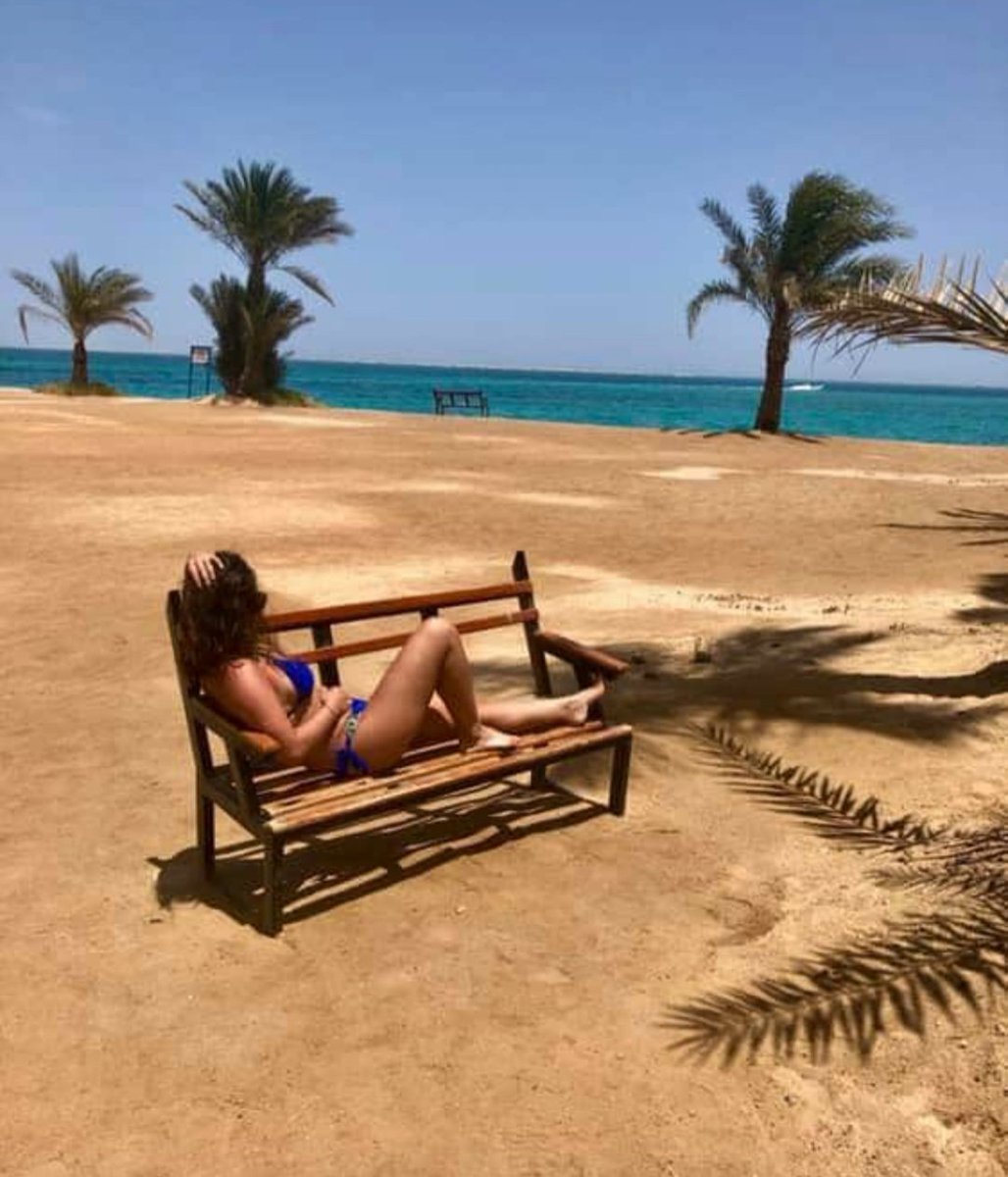 denisedidi17's tweet photo. @hormigast5 @nuriasecret La verdad que lo habéis hecho fenomenal con todo el cariño hacia Ana Obregón...una Gran persona/Gran profesional/Gran amiga y sobre todo una GRANDISIMA MADRE #VaPorTiAna https://t.co/jNYf7nYisB