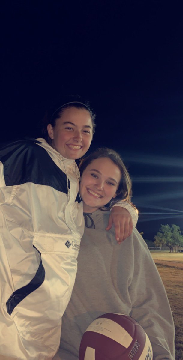 BreannaLeather3's tweet photo. My forever bestie <3 stayed up to watch my softball games all night for 2 nights!! That’s dedication!! I love you maddie! 💕 https://t.co/D1z3LsY1fv