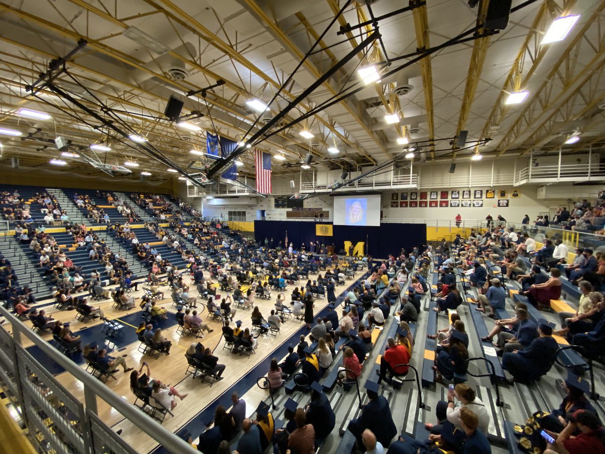ArchIndySuptDis's tweet photo. Missed yesterday’s commencement ceremony or want to see it again? Go to the MHS PioneerTV page to view on-demand. #BeMOORE @MrsvlPioneers https://t.co/yNXRTyeGBN