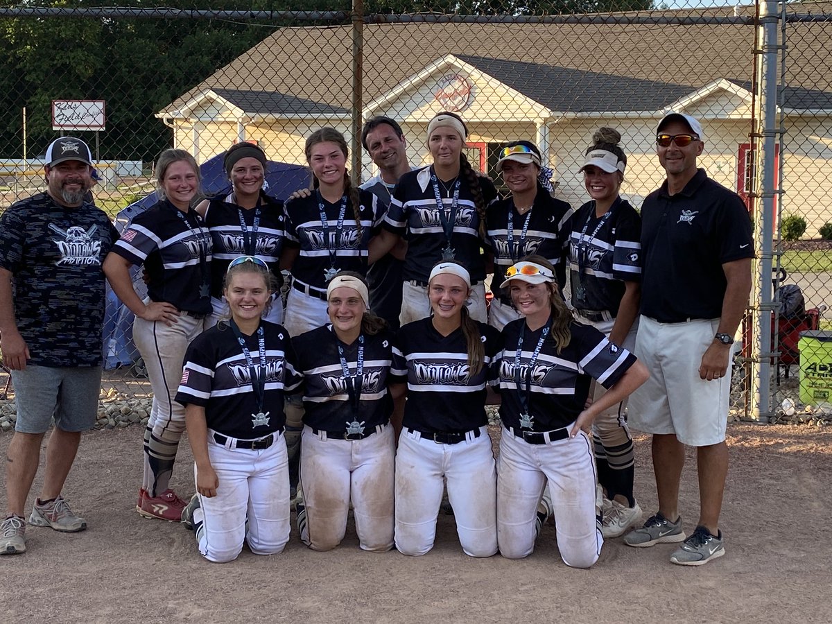 16u_Garroway's tweet photo. 16U/18U Outlaws Summer Showcase 2 Champions!!! OG goes undefeated to claim title! @CoachJexx_RMU @CoachPatrick_ @coachmegsmith @CoachAaronVail @CoachHerm @OhioStateSB @JoeAbraham1010 @ZipsSB @mzerkleee @RedFlashSB @OhioBobcatSB @d1fastpitch1 https://t.co/bPcXcTZWH9