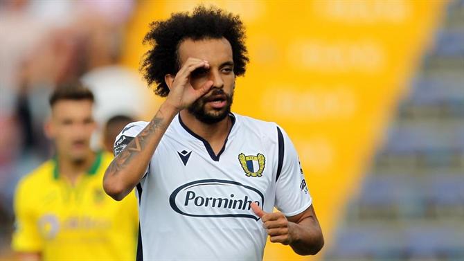 Figura: Fábio Martins O extremo português voltou a provar que merece estar entre os grandes jogadores do nosso plantel. Começou a época de uma forma brutal. Acabou por desacelerar mas manteve a sua enorme qualidade. Fábio Martins marcou 12 golos e fez 5 assistências!