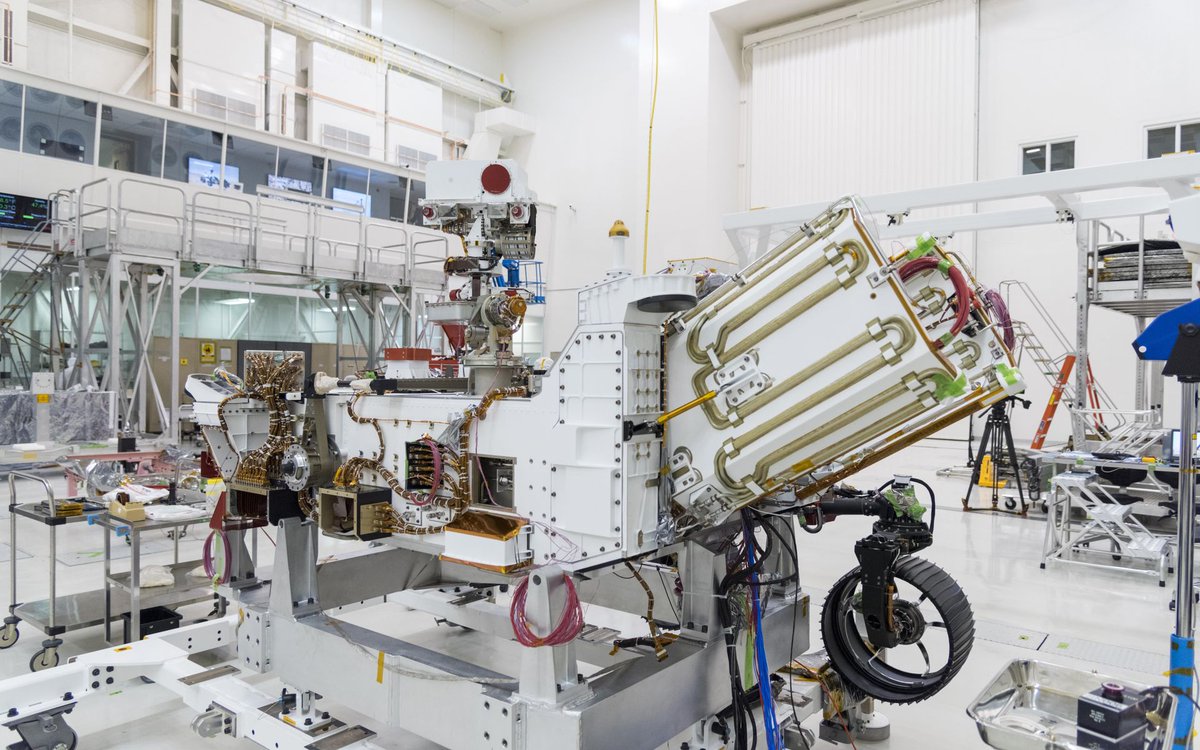 ken_kremer's tweet photo. "#NASA's #Mars Perseverance Rover Gets #Plutonium Power Source Installed for Jul30 Liftoff" -@NASAPersevere #MarsRover #MMRTG #RedPlanet @ulalaunch #ULA #AtlasV #DOE. Includes my MMRTG mosaic with @MarsCuriosity rover on Mars. Read my story: Ken Kremer
https://t.co/68e30UvmQG https://t.co/ZTdrAAgof9