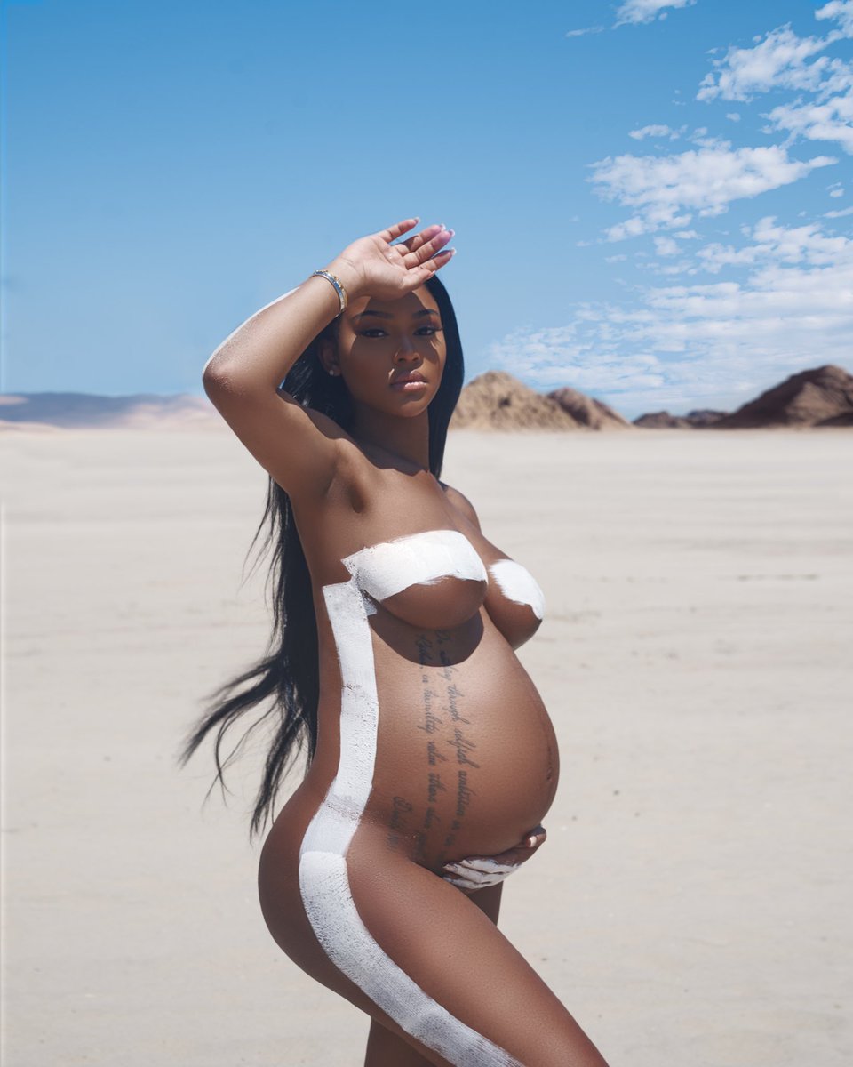 Iamcayybenji's tweet photo. A mom . https://t.co/MtATUgCehP