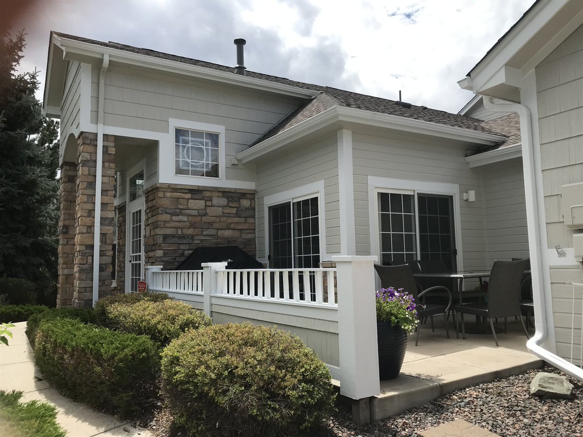PRC_PrepRite's tweet photo. @PrepRiteCoating working our way through our next project. Carpentry and exterior repaint. #PRC #preprite #prepritecoatings #exterior #paint #painters #carpentry #woodreplacement #phasework #hoa #multifamily #apartments #commercial #industrial https://t.co/njvwZurauH