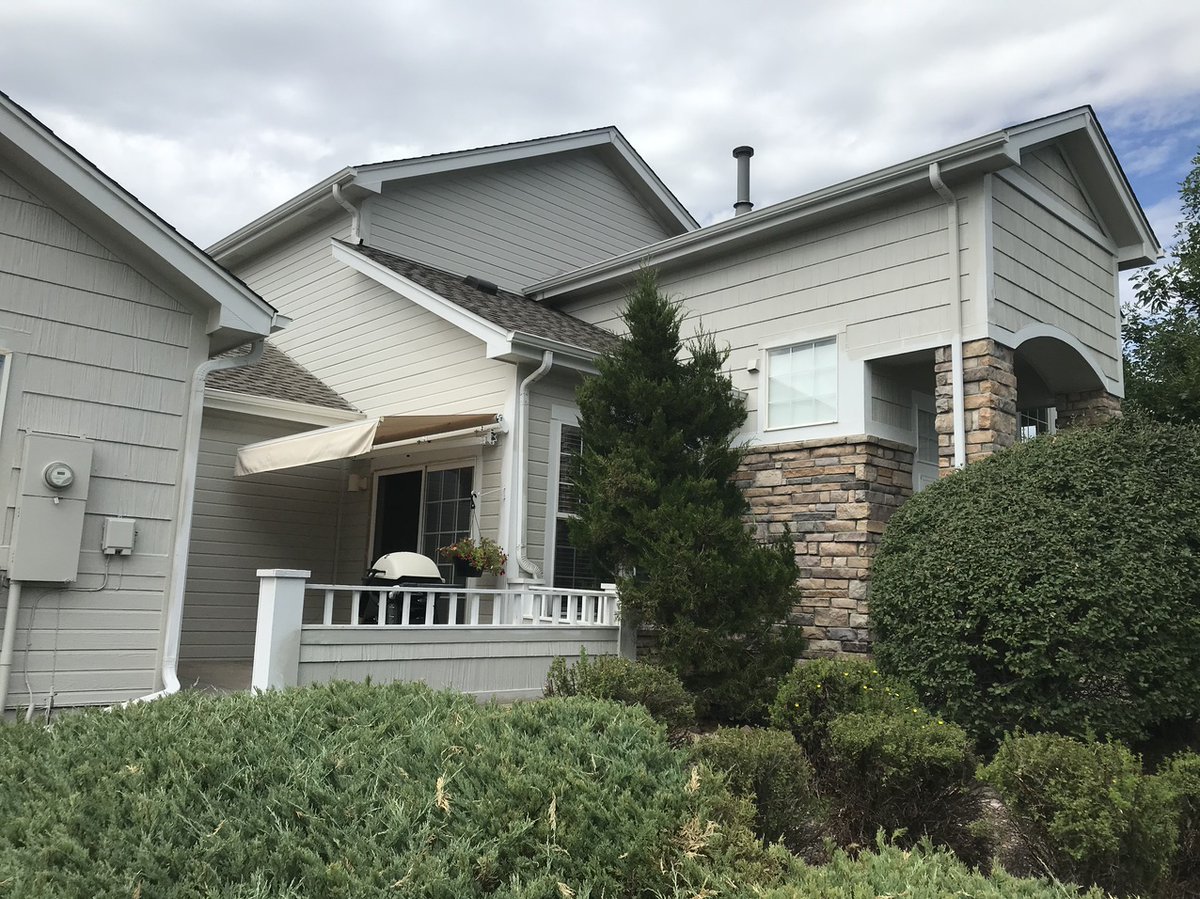 PRC_PrepRite's tweet photo. @PrepRiteCoating working our way through our next project. Carpentry and exterior repaint. #PRC #preprite #prepritecoatings #exterior #paint #painters #carpentry #woodreplacement #phasework #hoa #multifamily #apartments #commercial #industrial https://t.co/njvwZurauH