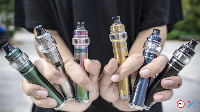 Freemaxvape's tweet photo. 6 metal colors of Twister 30W Kit, which will you pick today?🌬️🌬️
Start every day with Freemax😘😘
⚠️For 21+ only.
#FreemaxTwister30WKit #Twister30W #Twister30WKit #Fireluke22 #freemaxvape #Twister80W #FreemaxTwister #firelukeMesh #Fireluke2 #TwisterKit https://t.co/ufJ4jiieGa