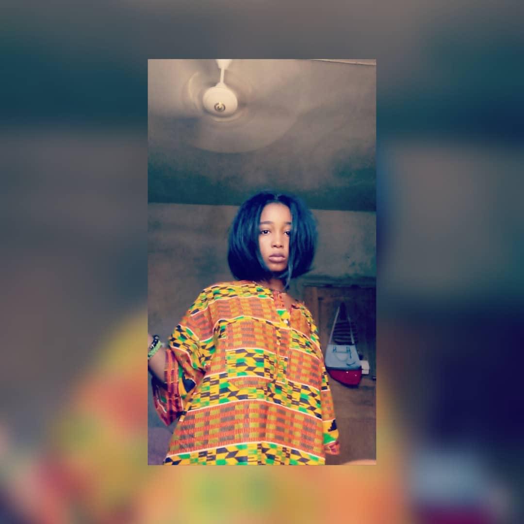 HUGOS31024428's tweet photo. #NouvellePhotoDeProfil https://t.co/triz473ASr