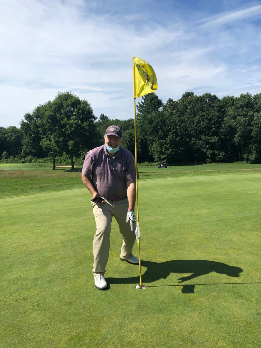 caddy_col's tweet photo. .@rjrizzo19 aka popalops aka sweater Bob stole all Ryan’s golf luck today with a 130yd HOLE IN ONE!! https://t.co/ougnhNtJcJ