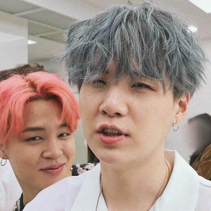 YuiNoona's tweet photo. 💜💜💜💜
you are the best😍
Good luck😍

@bts____9791 @BTS_twt @bts_bighit @cchimbap @comma_bts #JIMIN #SUGA#bts#bangtan#army https://t.co/BsH0CM2vD3
