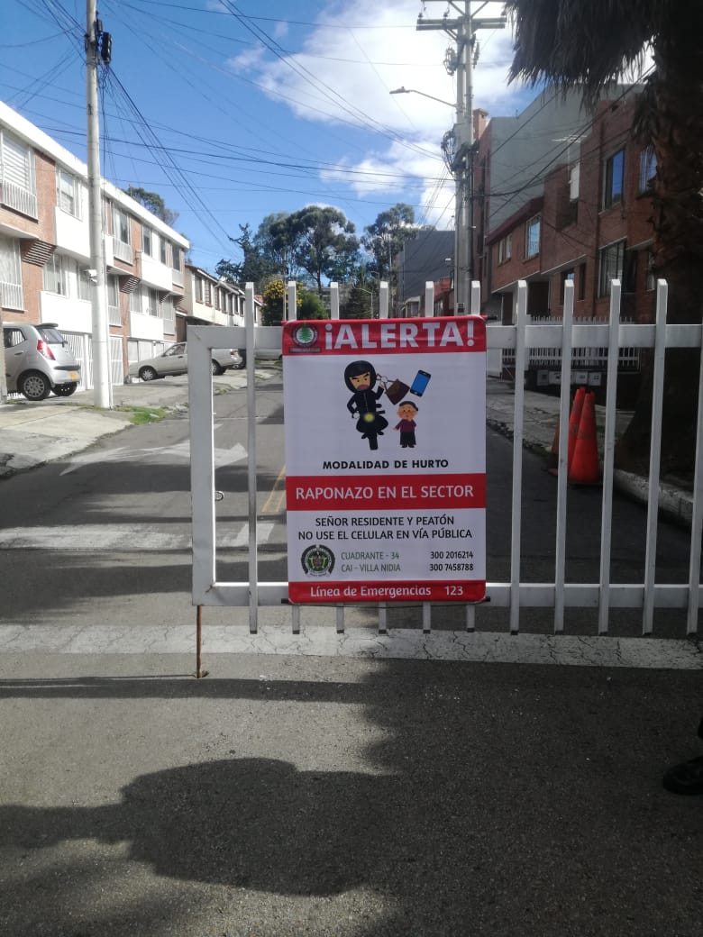 BarrioCedroGolf's tweet photo. Campaña "POR UN CEDRO GOLF SEGURO", agradecemos a los residentes del barrio Cedro Golf por su compromiso con el sector, @BarrioCedroGolf https://t.co/n50cG6t5u4