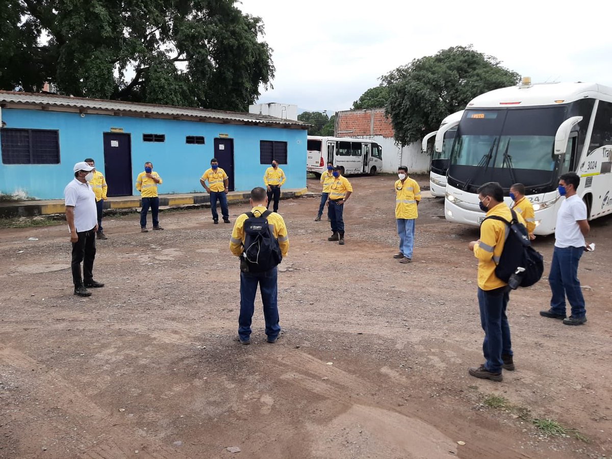 sintracarbon's tweet photo. @sintracarbon realizando ronda de mitines informativos en cada una de las poblaciones, rechazando la imposición del turno de la muerte y la posición de @CerrejonCol en la mesa de negociación, NO al turno de trabajo @cutcolombia @usofrenteobrero https://t.co/jJwW2tTbmn