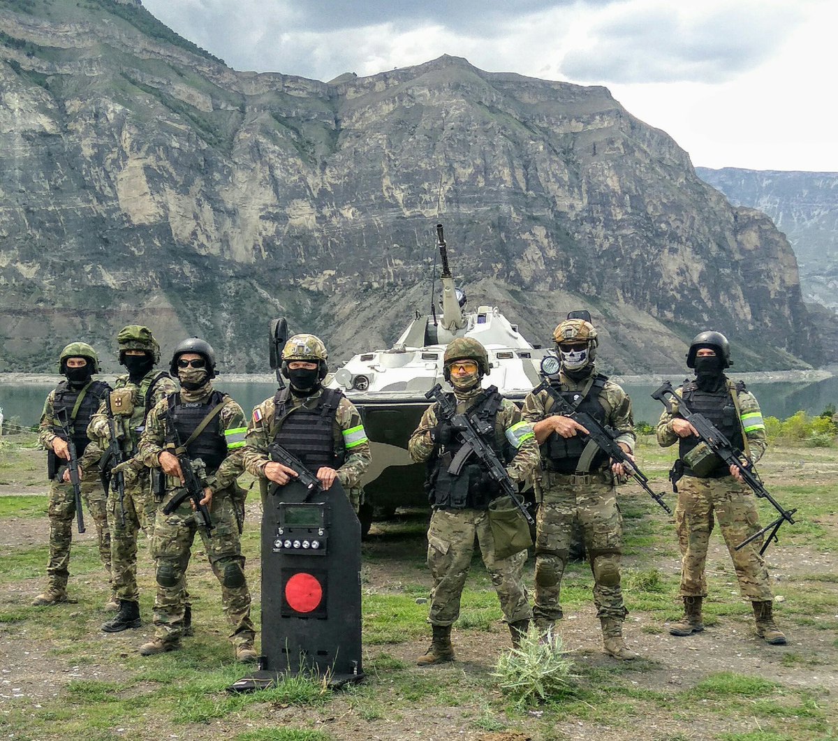 Greyshopru's tweet photo. Russian spetsnaz operators in mountain area.

For more material check out ➡️: https://t.co/JOK3DkYllR
___
https://t.co/Hj2NFNnILF Original equipment from Russia. #greyshop #equip #FSB #AK74 #AK47 #police #weapon #russia #army #airsoft #military #MordorTac #ArmyInside https://t.co/TD4x7Thgub