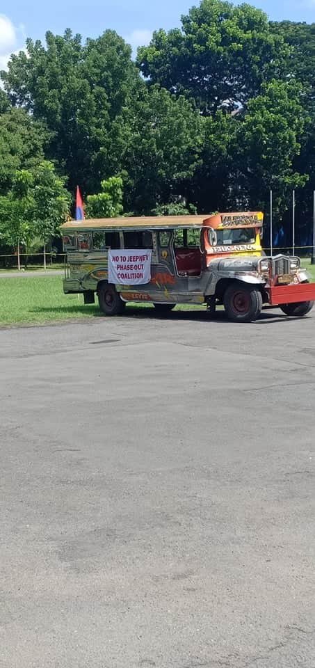 JUST IN: Five jeepney drivers of PISTON were arrested while en route to UP for the SONAgKAISA protest, Atty. VJ Topacio confirms. They're now in Camp Karingal. <a href="/ABSCBNNews/">ABS-CBN News</a>