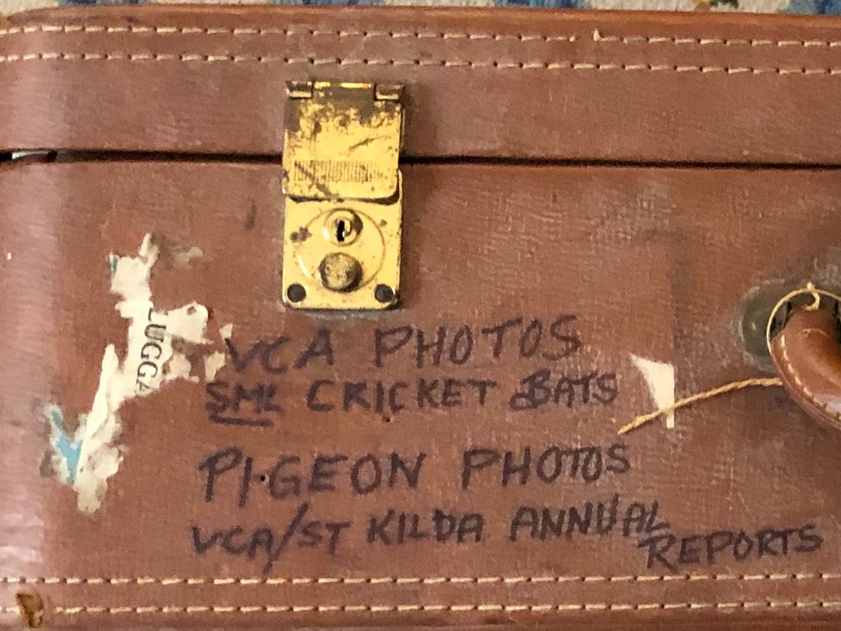 The suitcase was Bill's original Test touring suitcase from the 60s. "W.Lawry", it says... also 'VCA Photos' and "Pigeon Photos".  #BillLawry 3/5